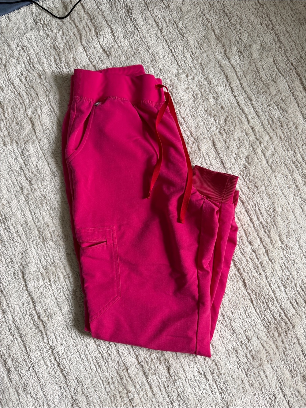Figs Shocking Pink Women’s Large High Waisted Zamora Jogger Scrub Pants